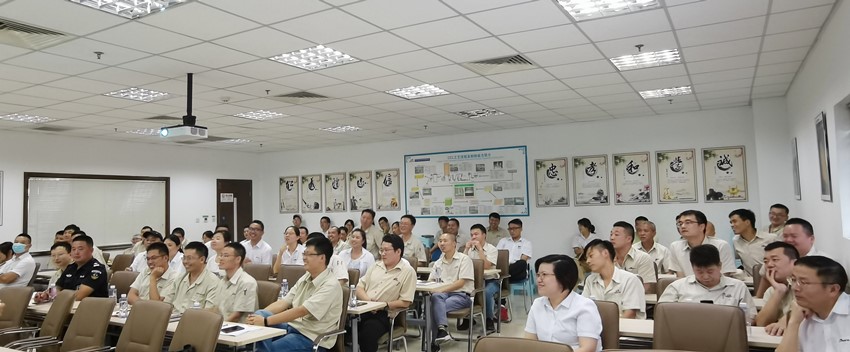 "綠色環(huán)保 健康上?！迸嘤?xùn)走進(jìn)南亞新材(圖3)